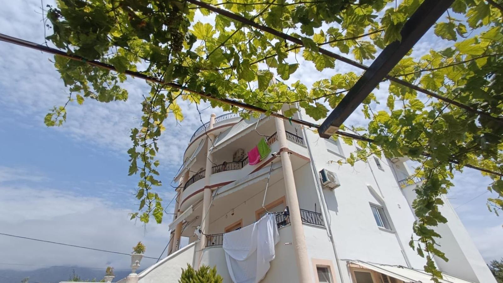 Apartments Rudi Orikum Exterior foto